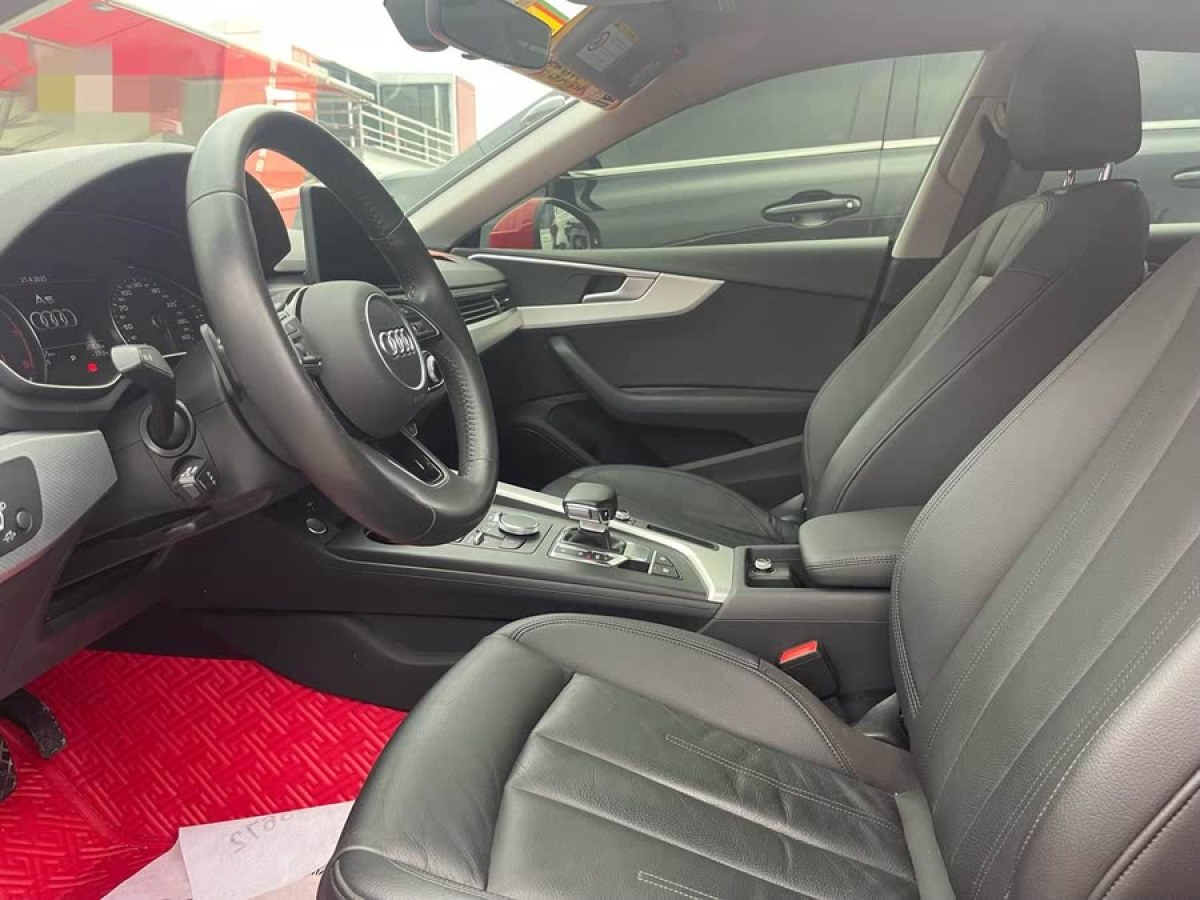 奧迪 奧迪A5  2017款 Sportback 40 TFSI 時(shí)尚型圖片