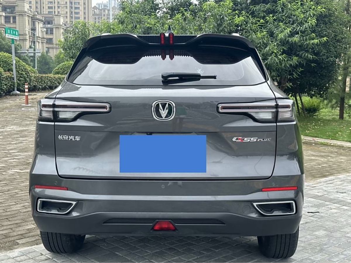 長(zhǎng)安 CS55 PLUS  2022款 藍(lán)鯨版 1.5T DCT尊貴型圖片