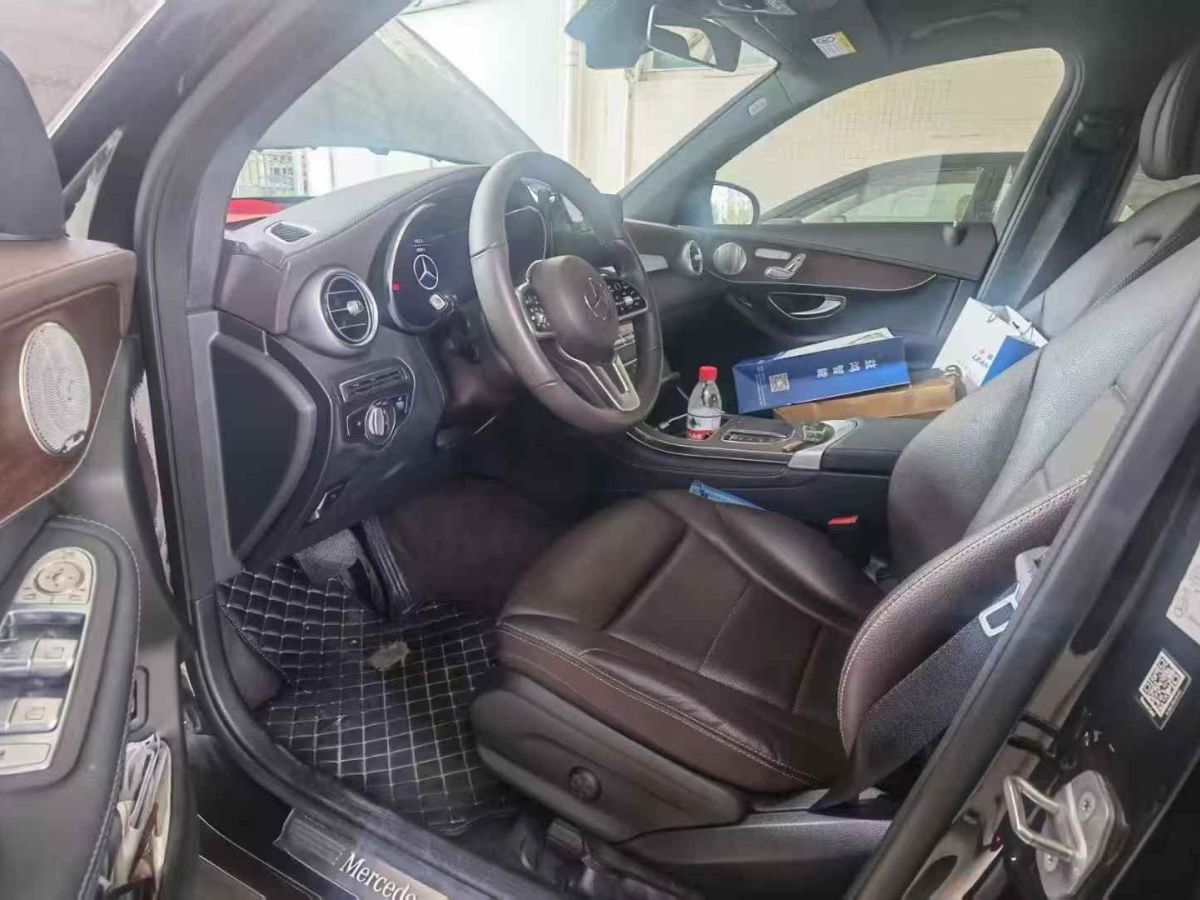 奔馳 奔馳GLC  2021款 GLC 300 4MATIC 轎跑SUV圖片