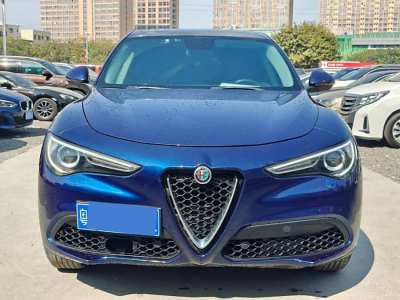 2017年11月 阿爾法·羅密歐 Stelvio 2.0T 200HP 精英版圖片