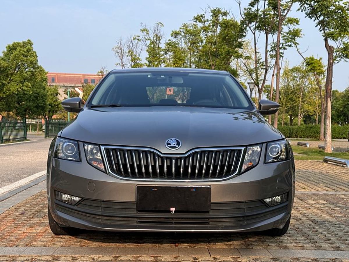 斯柯达 明锐  2018款 TSI230 DSG舒适版图片