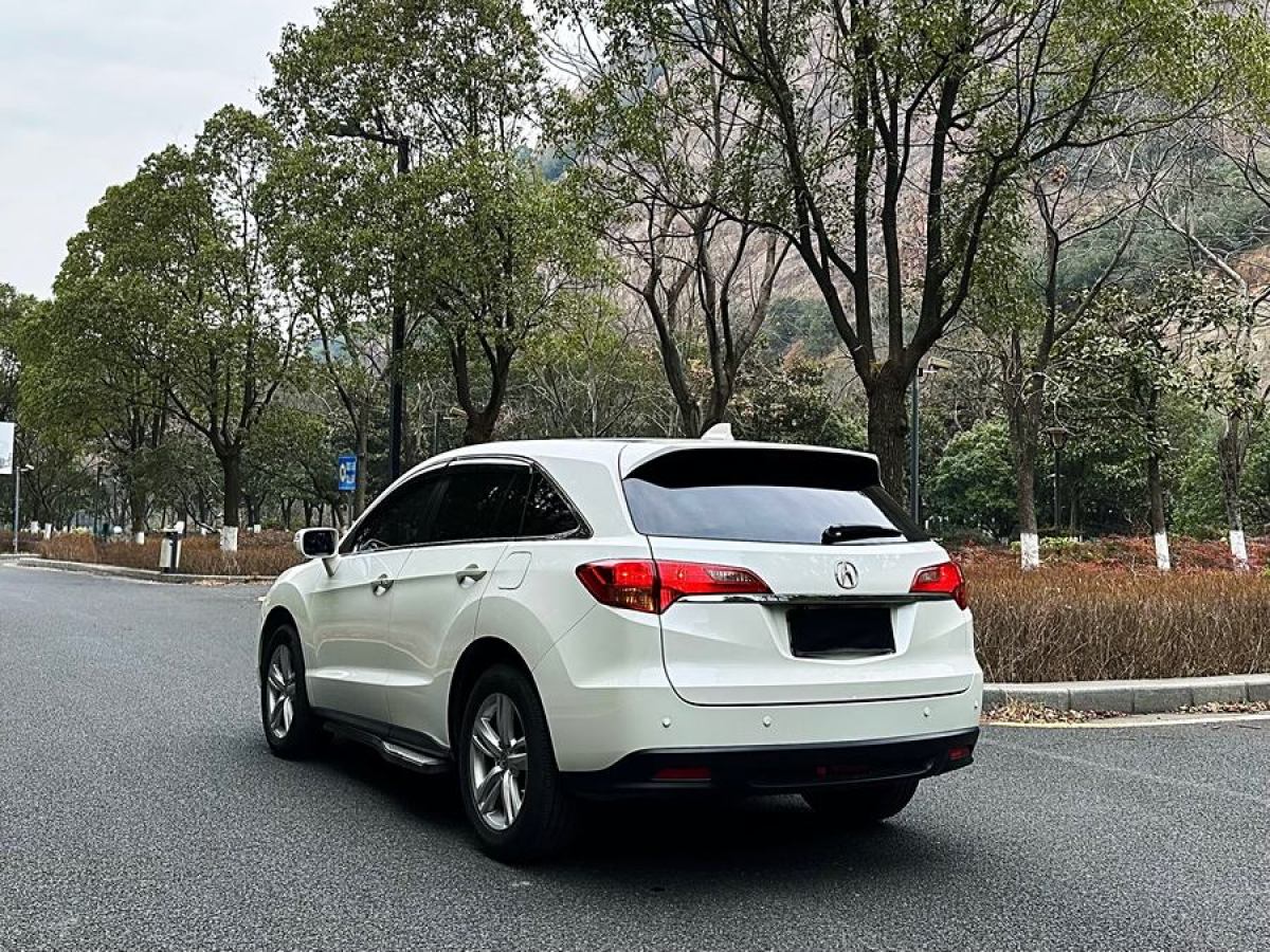 謳歌 RDX  2013款 3.0L 兩驅(qū)精英版圖片