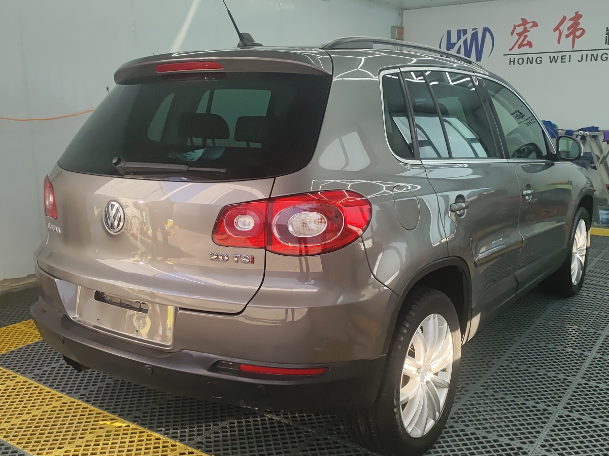 大眾 Tiguan  2009款 2.0TSI 豪華版圖片