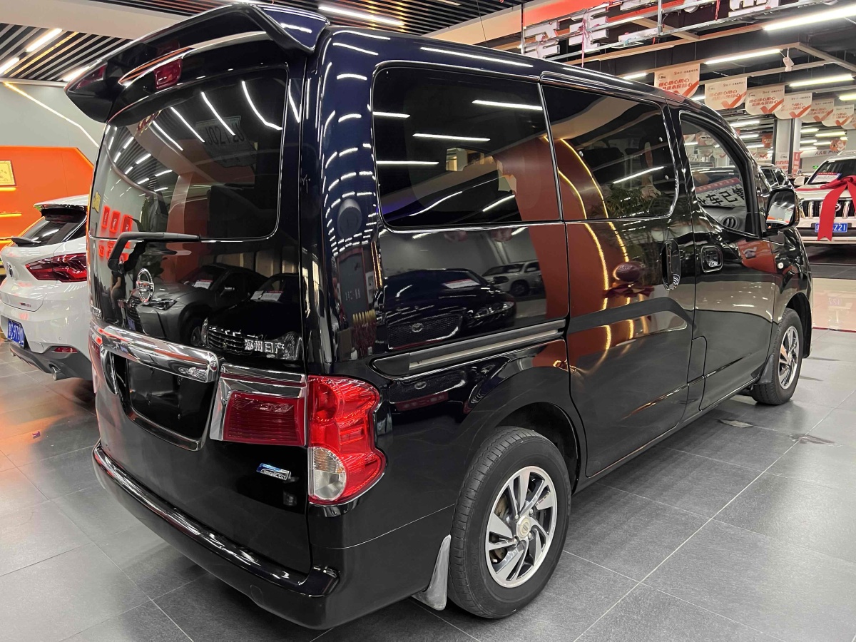 日產(chǎn) NV200  2018款 1.6L CVT豪華型圖片