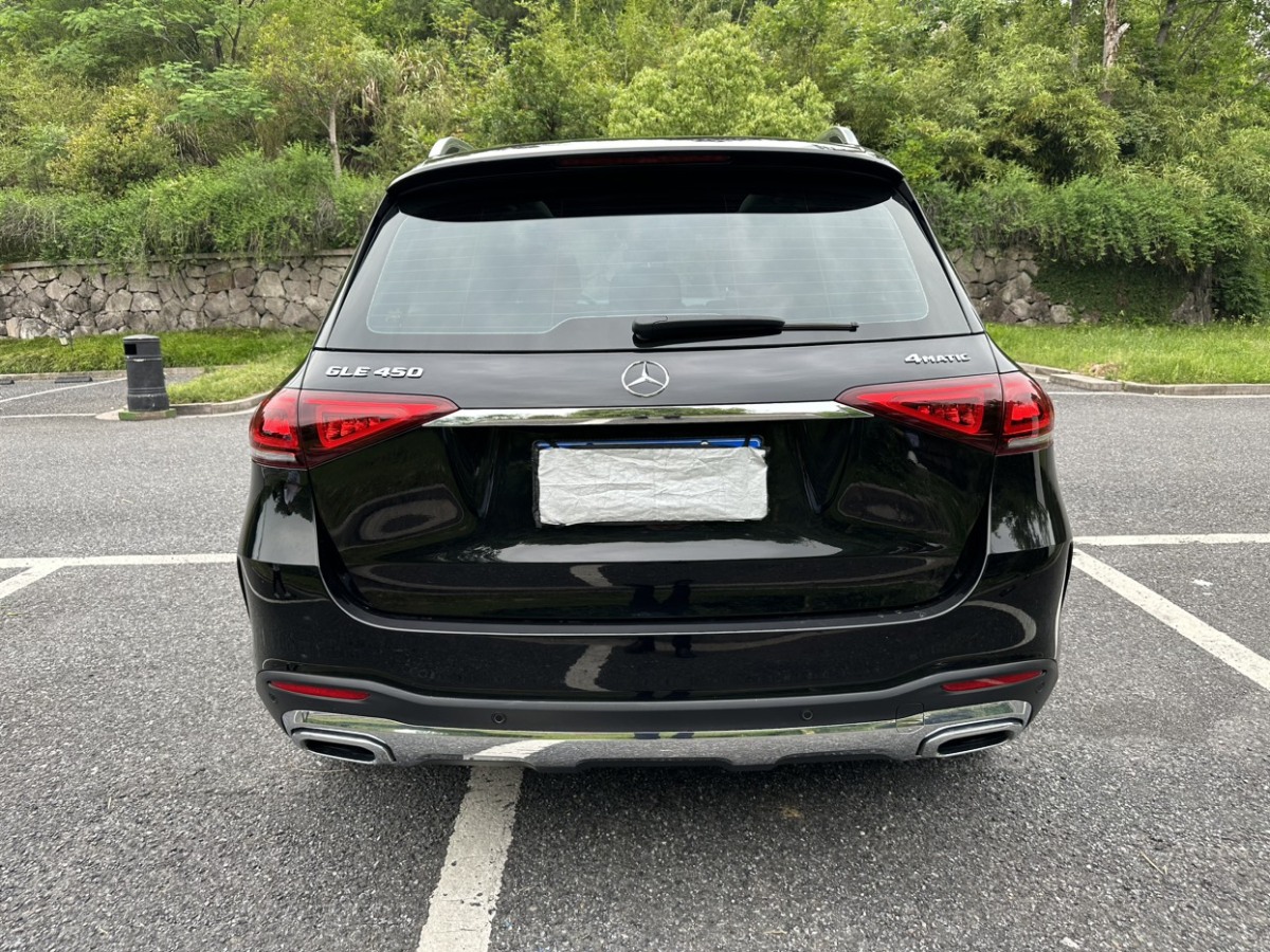 奔馳 奔馳GLE  2023款 GLE 350 4MATIC 時(shí)尚型圖片
