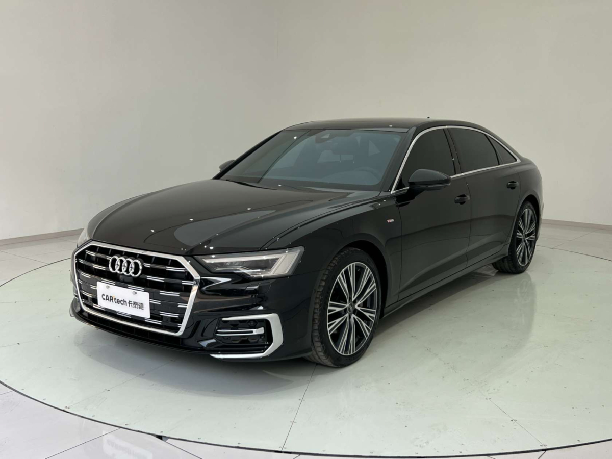 奧迪 奧迪A6L  2023款 改款 45 TFSI quattro 臻選動(dòng)感型圖片