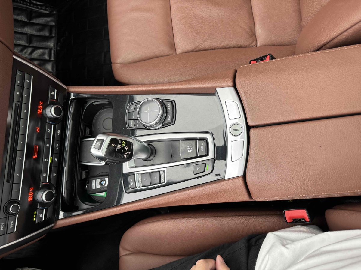 宝马 宝马5系GT  2013款 535i 典雅型图片