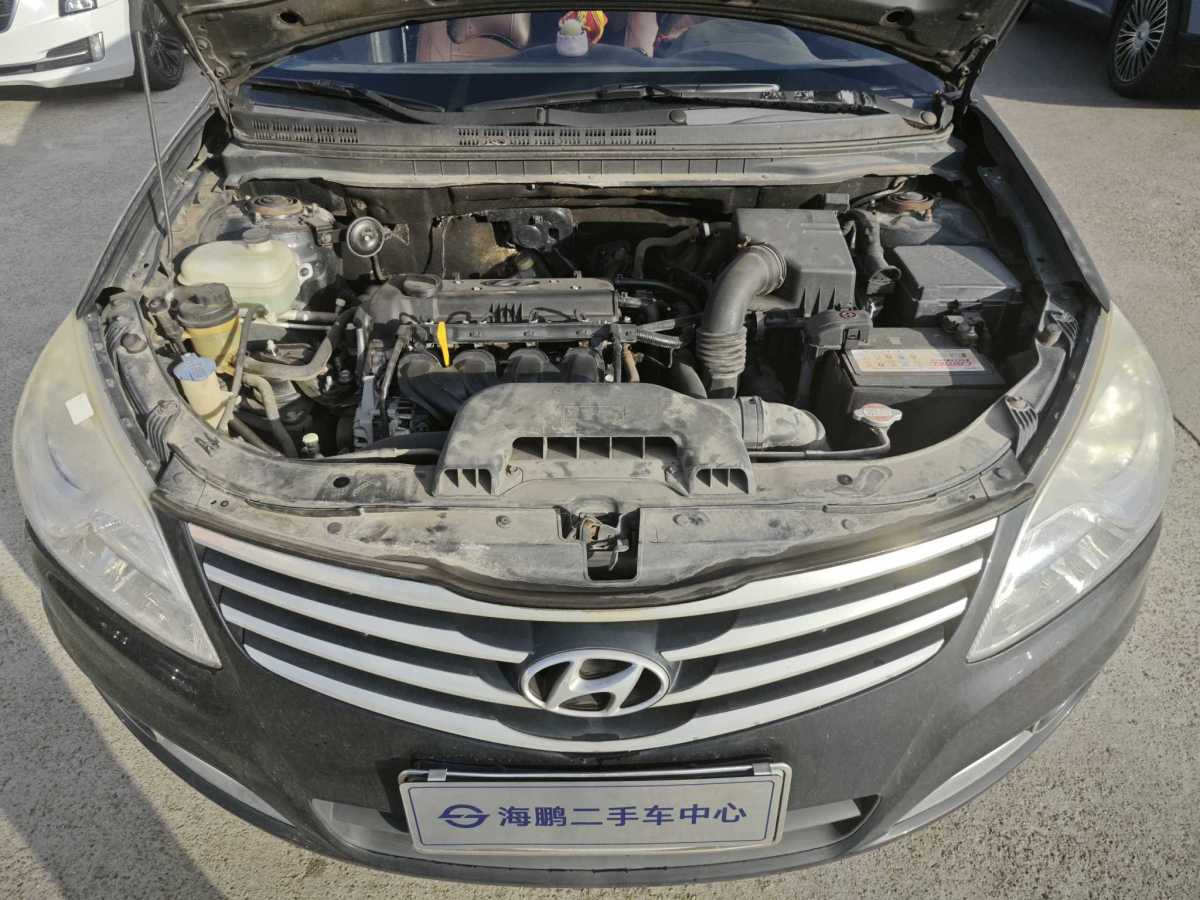 現(xiàn)代 悅動(dòng)  2011款 1.6L 手動(dòng)舒適型圖片