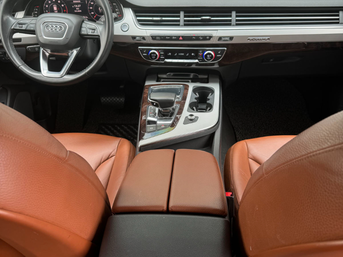 奧迪 奧迪Q7  2018款 45 TFSI S line運動型圖片