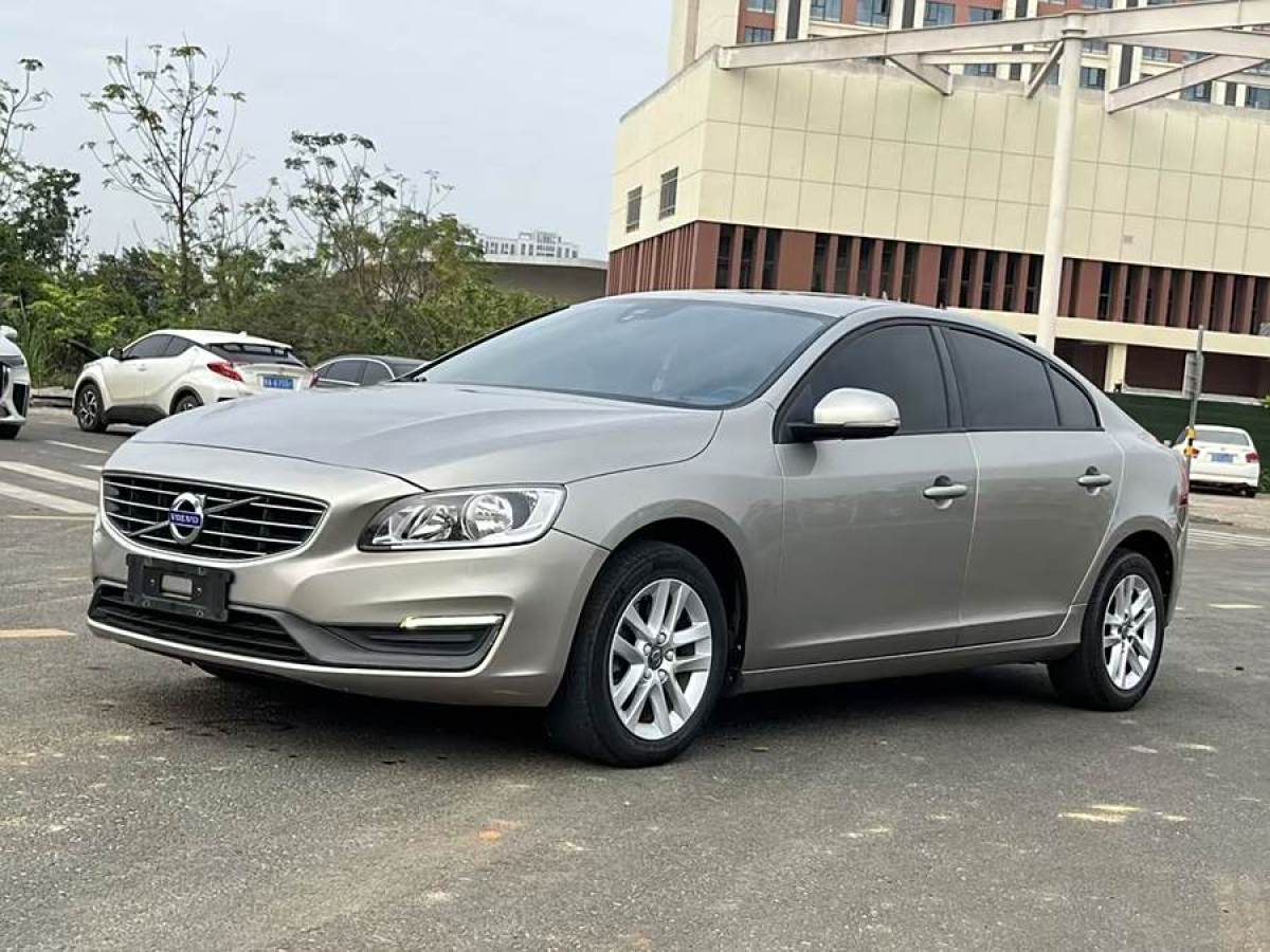 2015年11月沃爾沃 S60  2016款 S60L 1.5T T3 智行版