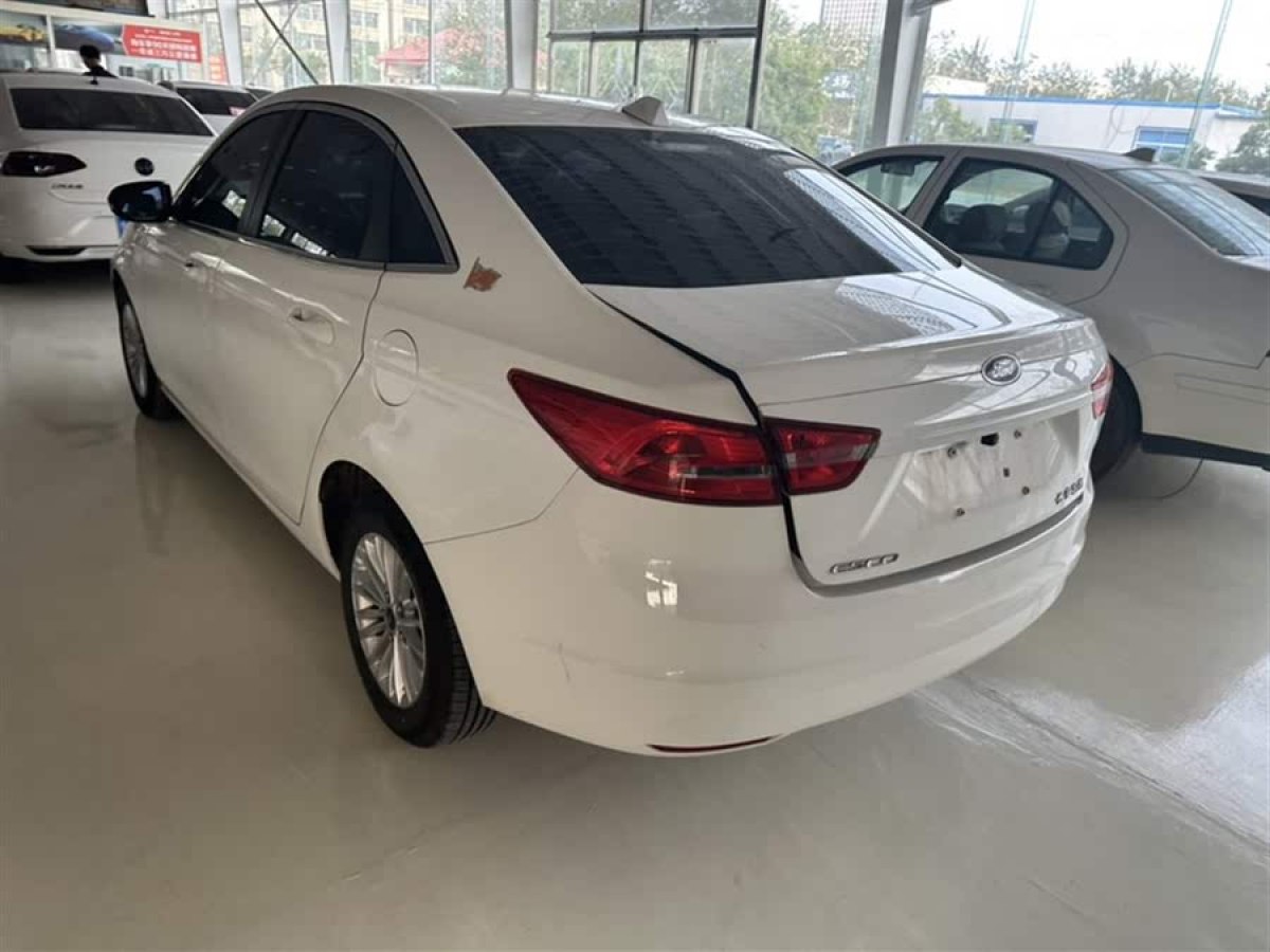 福特 福睿斯  2015款 1.5L 手動(dòng)舒適型圖片