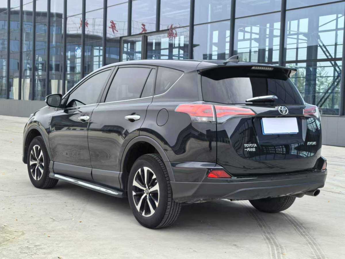 2019年2月豐田 RAV4  2018款 榮放 2.0L CVT兩驅(qū)風尚版