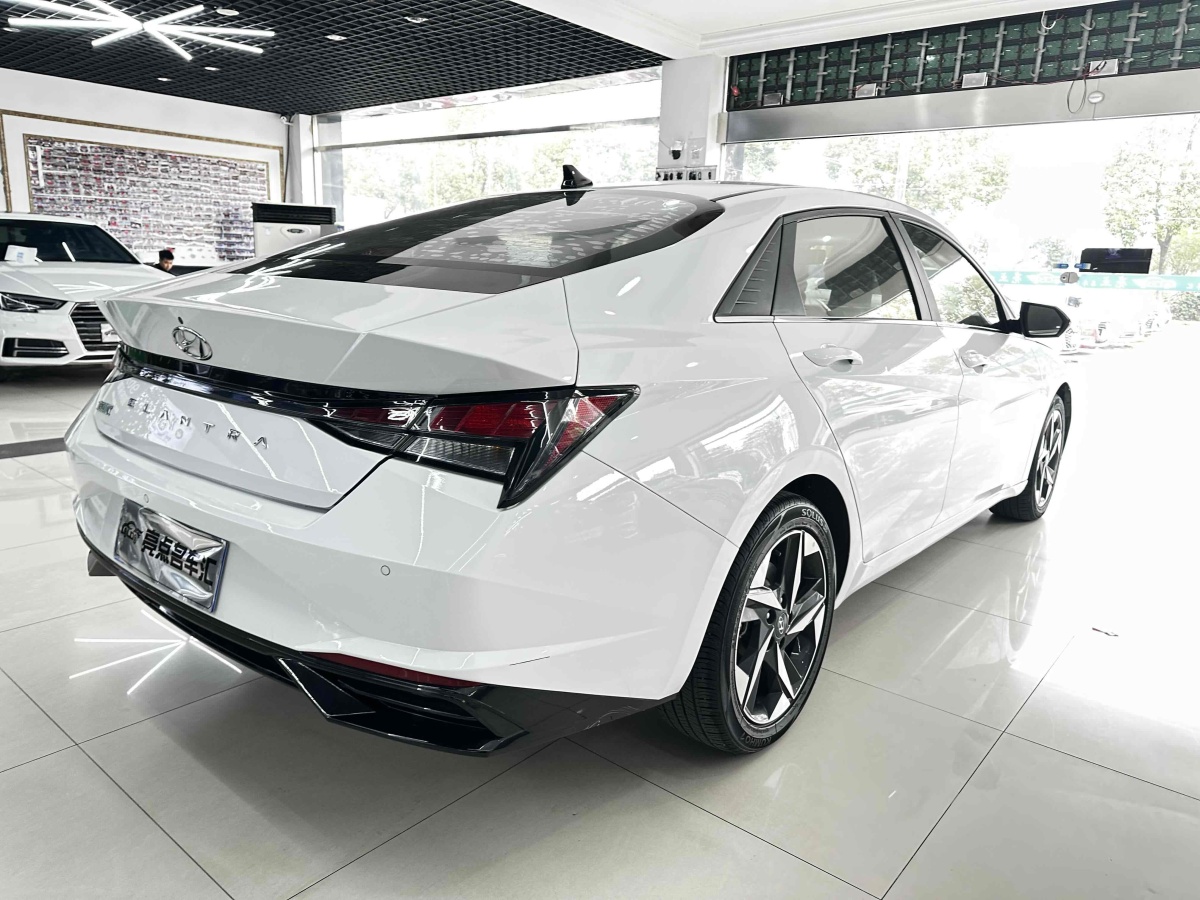 現(xiàn)代 伊蘭特  2022款 1.5L CVT GLX精英版圖片