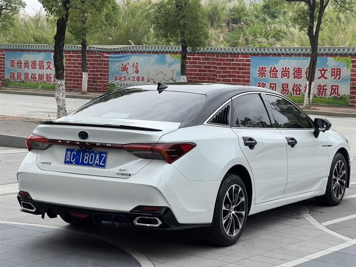 豐田 亞洲龍  2022款 雙擎 2.5L 豪華版圖片