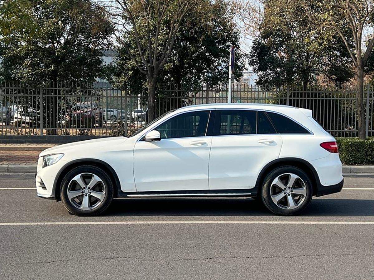 奔馳 奔馳GLC  2017款 GLC 300 4MATIC 動(dòng)感型圖片