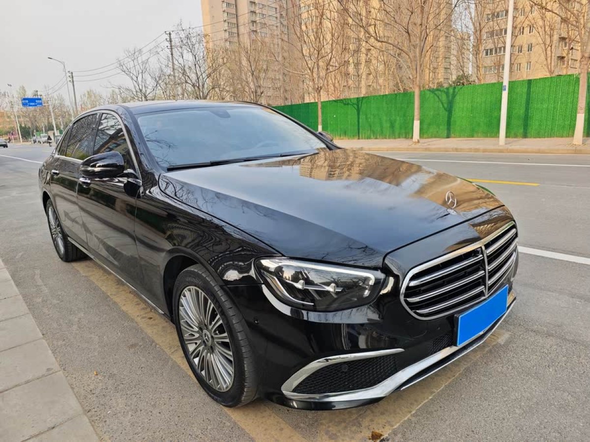 奔馳 奔馳E級(jí)  2022款 改款 E 300 L 豪華型圖片