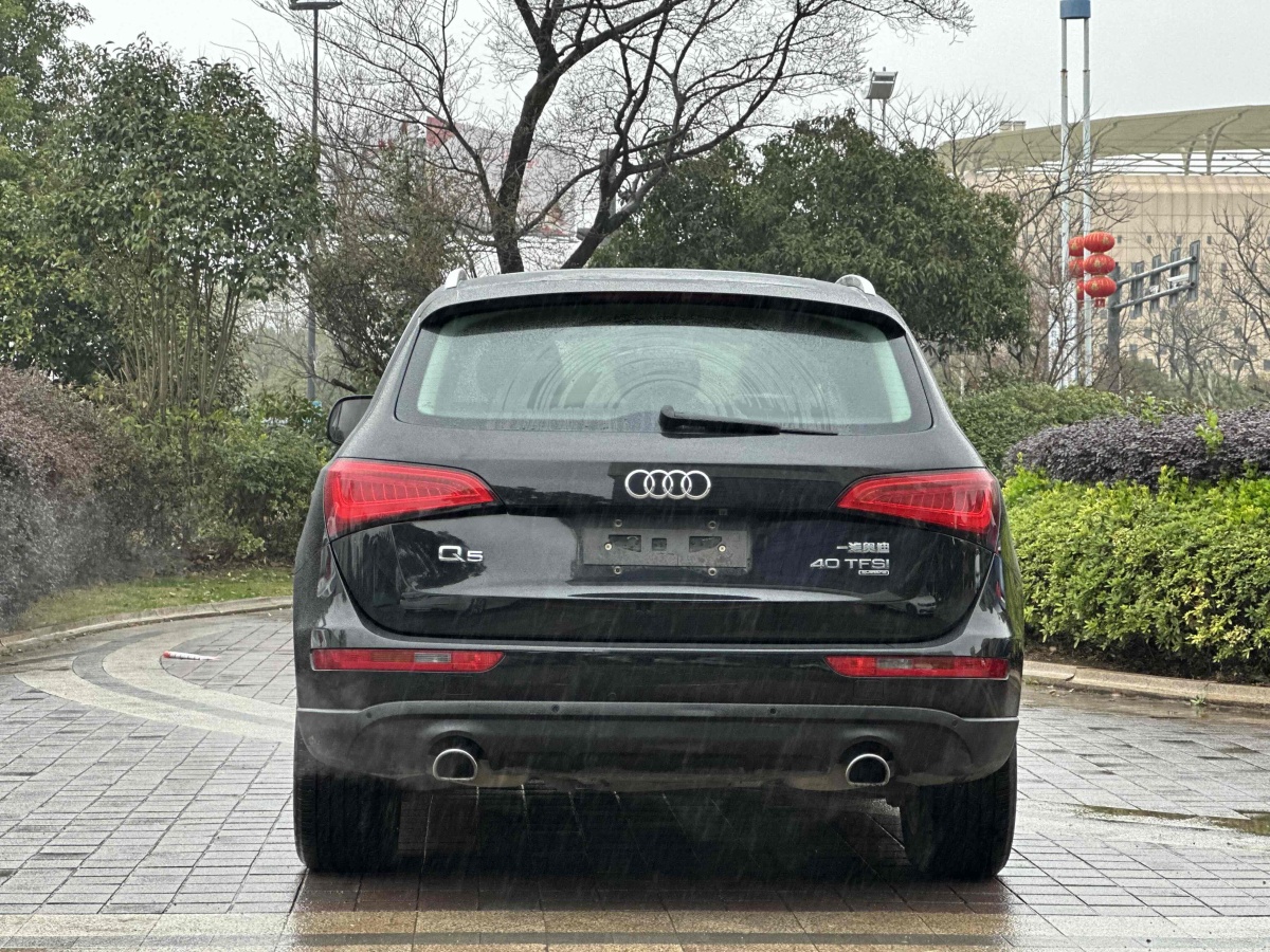 奧迪 奧迪Q5  2013款 40 TFSI 進(jìn)取型圖片