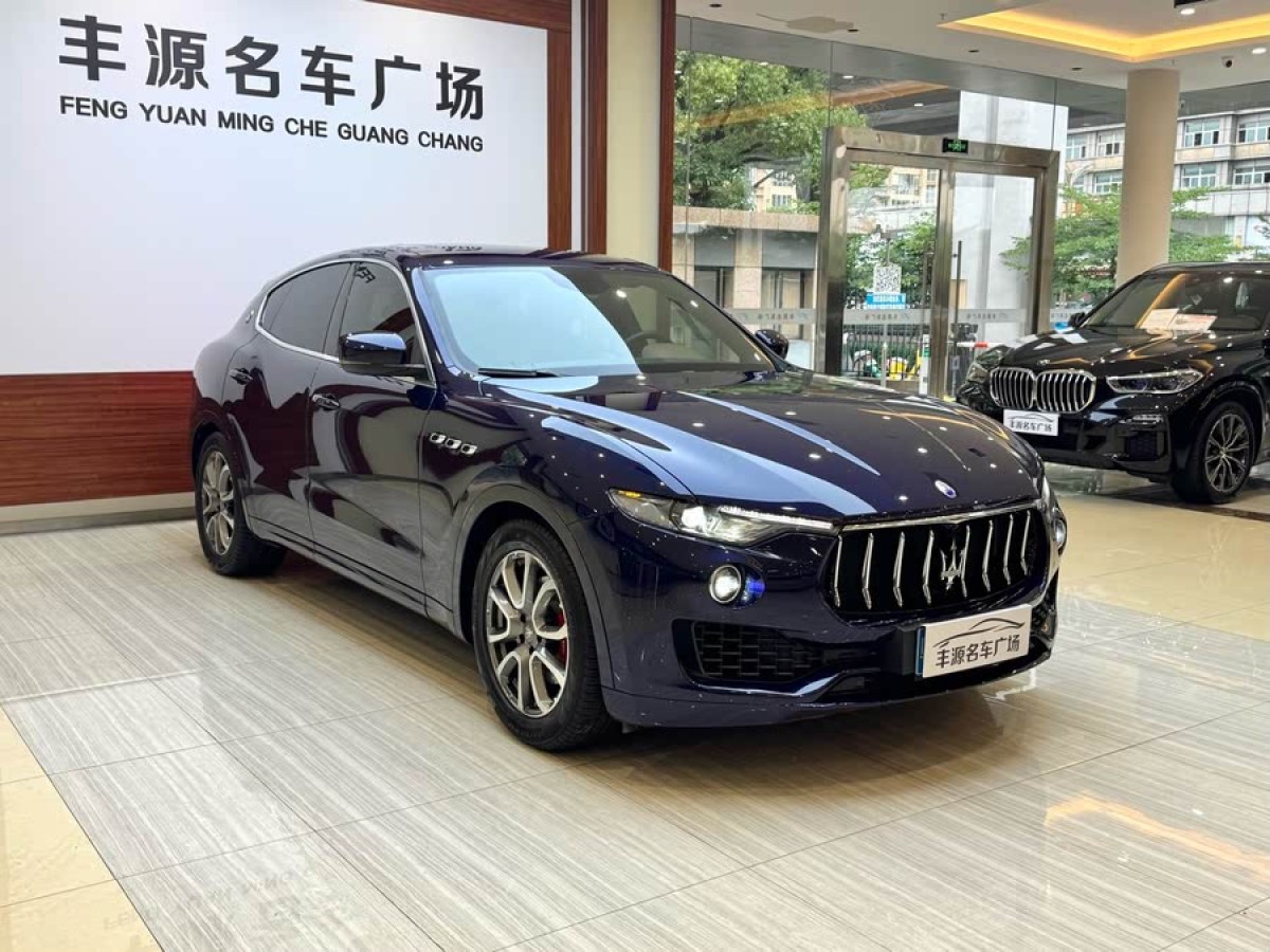 瑪莎拉蒂 Levante  2018款 3.0T 350Hp 標(biāo)準(zhǔn)版圖片