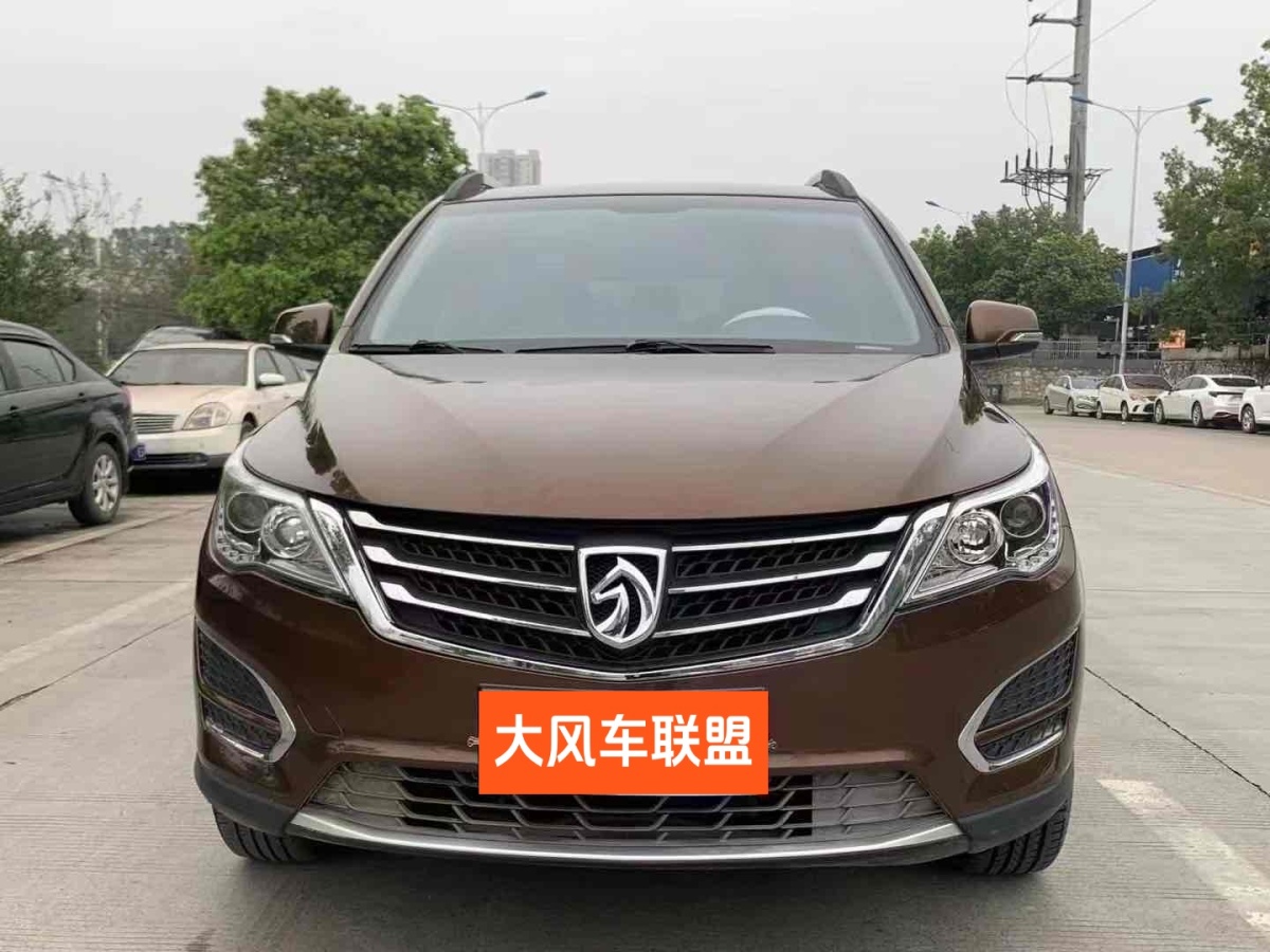 寶駿 560  2016款 1.8L 手動舒適型圖片