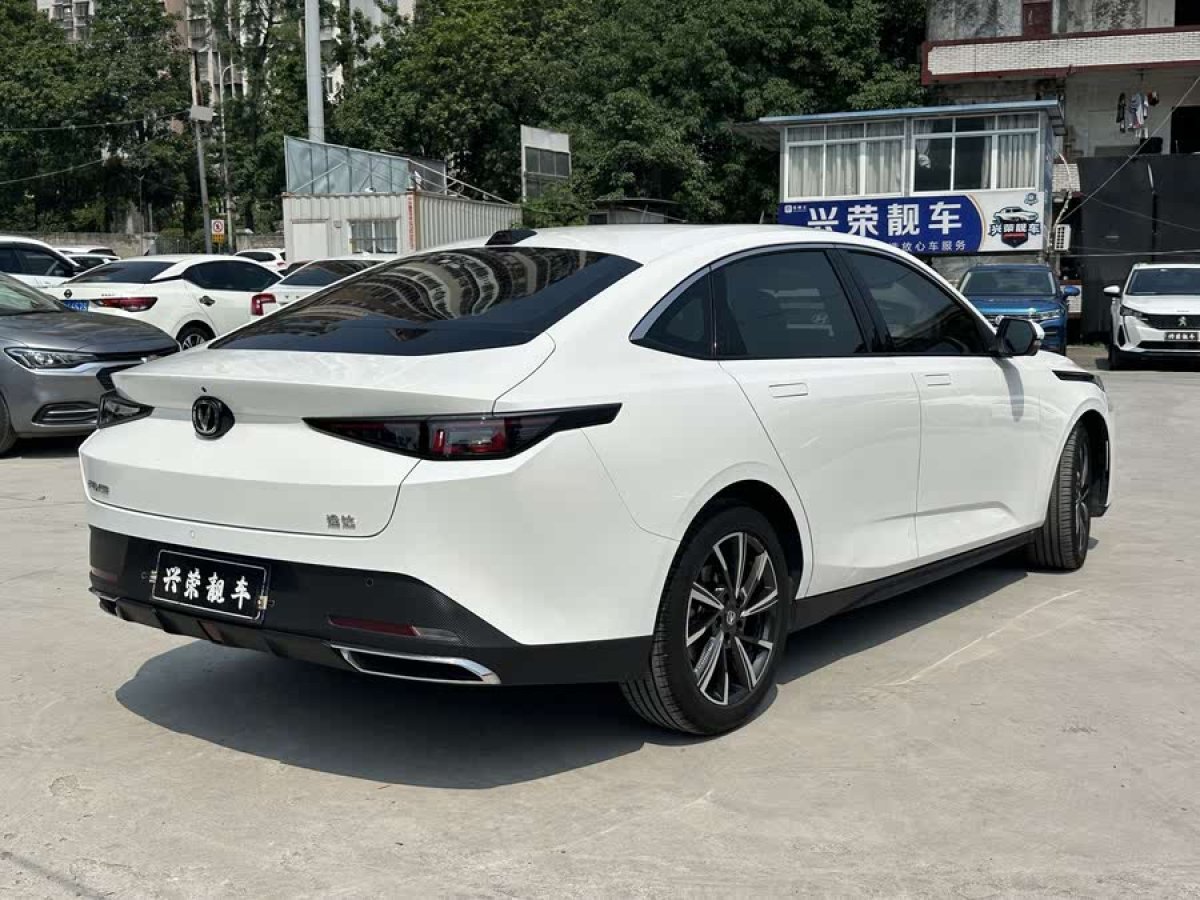長(zhǎng)安 逸達(dá)  2023款 藍(lán)鯨NE 1.5T GDI DCT領(lǐng)航型圖片
