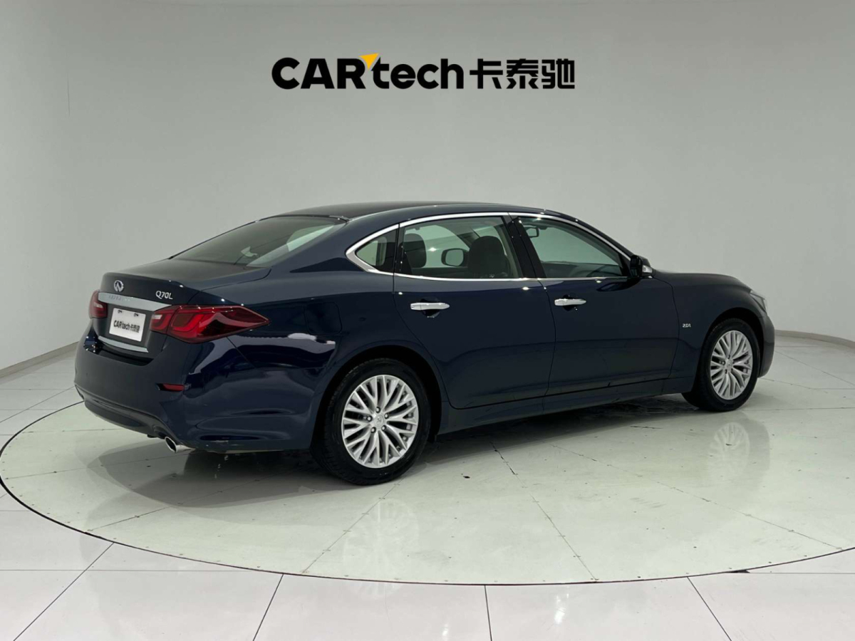 英菲尼迪 Q70  2019款 Q70L 2.0T 精英版 PLUS圖片