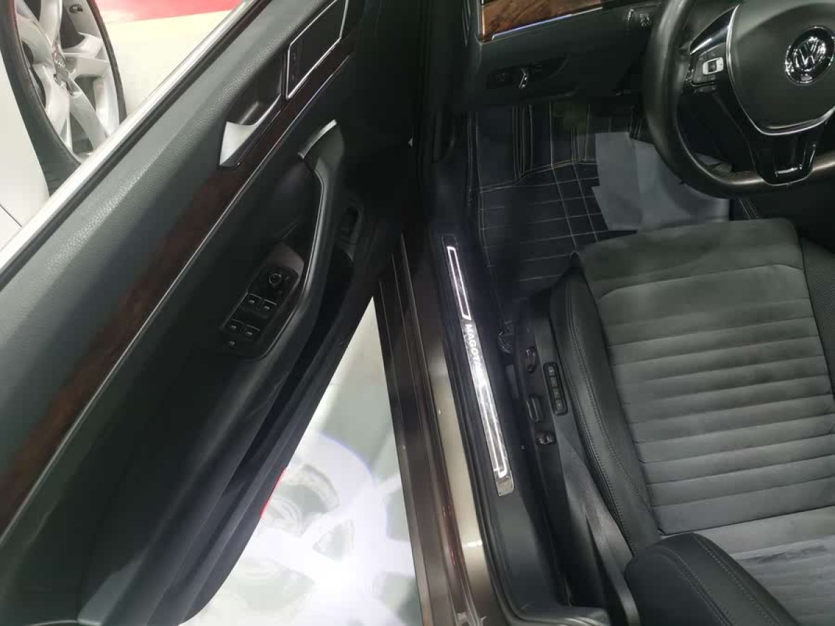 大眾 邁騰  2017款 380TSI DSG 尊貴型圖片