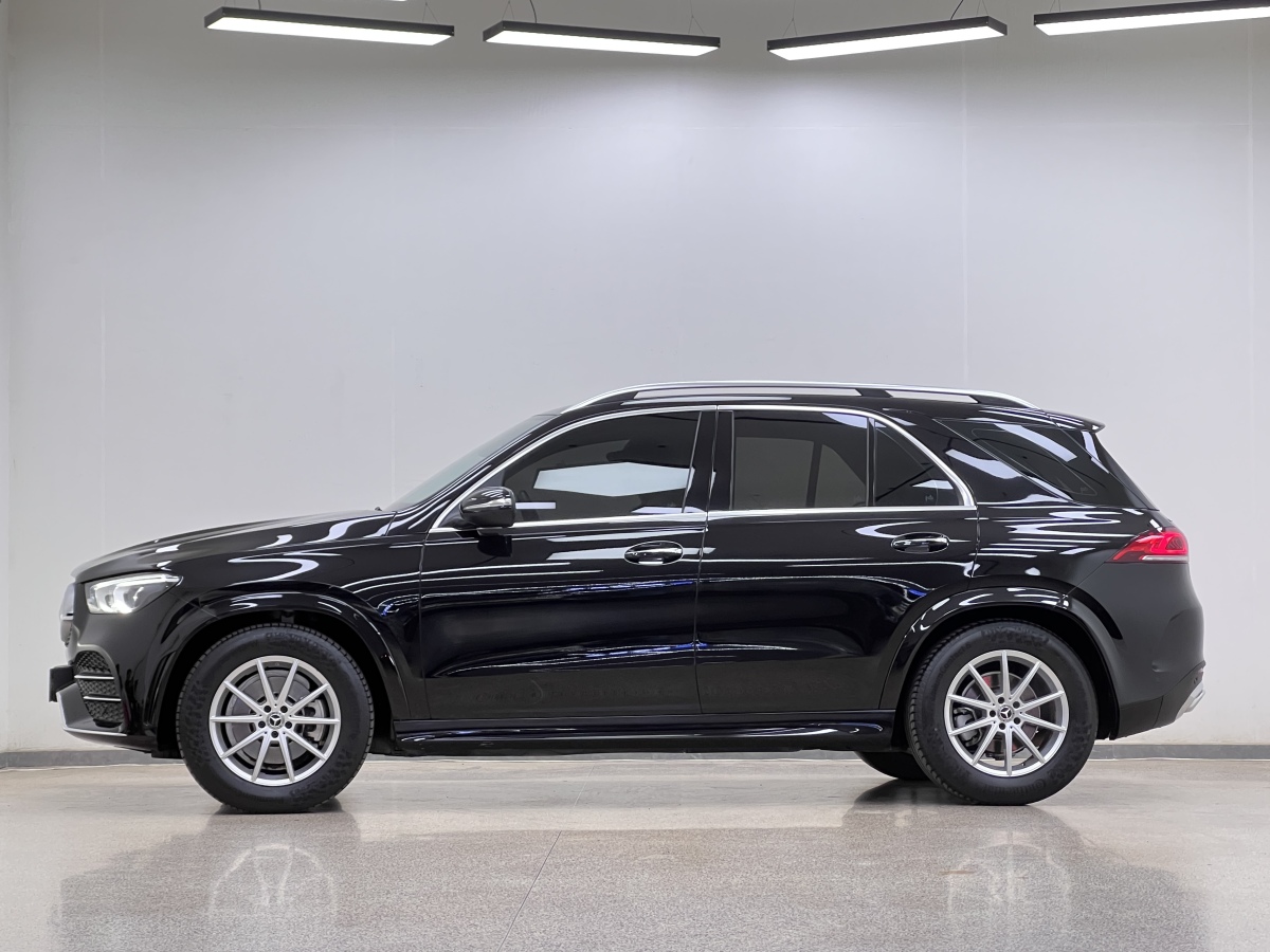 奔馳 奔馳GLE  2024款 改款 GLE 350 4MATIC 時尚型圖片