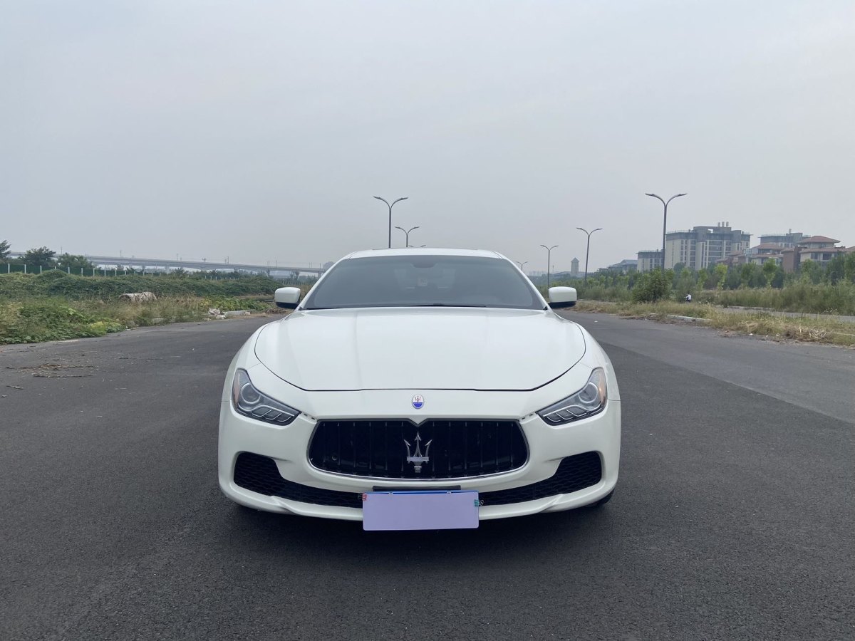 瑪莎拉蒂 Ghibli  2014款 3.0T 標(biāo)準(zhǔn)版圖片