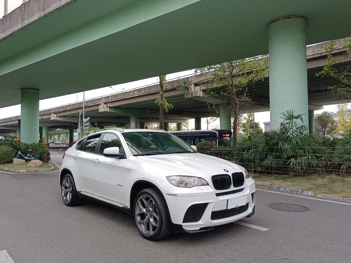 寶馬 寶馬X6  2014款 xDrive35i 運動型圖片