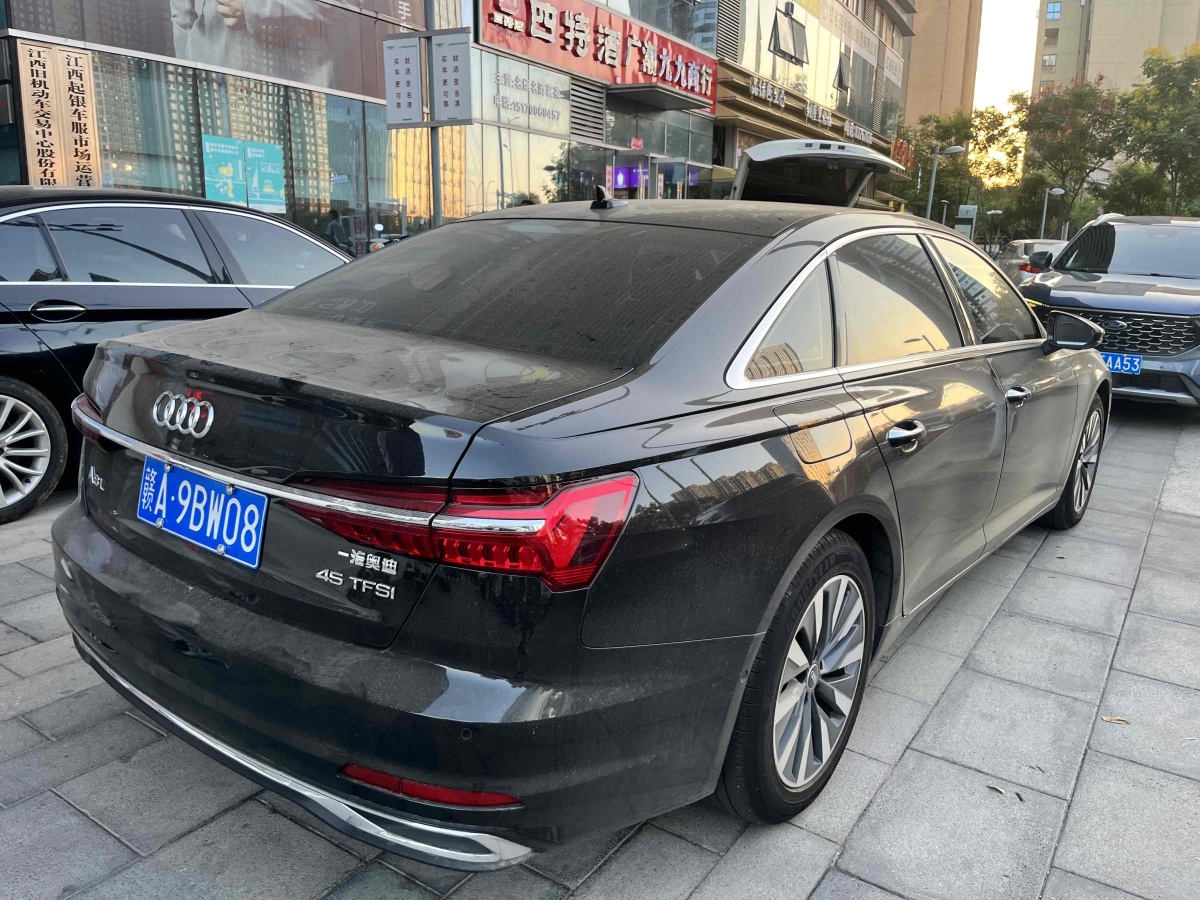 奧迪 奧迪A6L  2024款 45 TFSI 臻選致雅型圖片