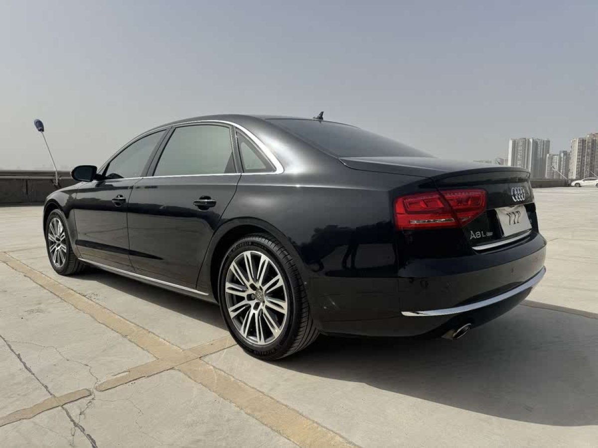 奧迪 奧迪A8  2012款 A8L 45 TFSI quattro豪華型圖片