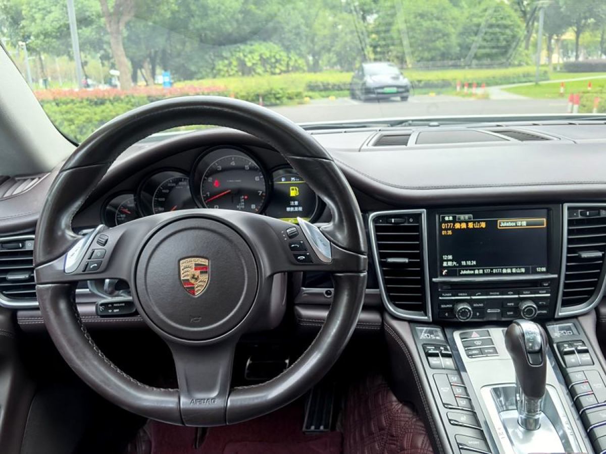 保時(shí)捷 Panamera  2014款 Panamera 4 3.0T圖片