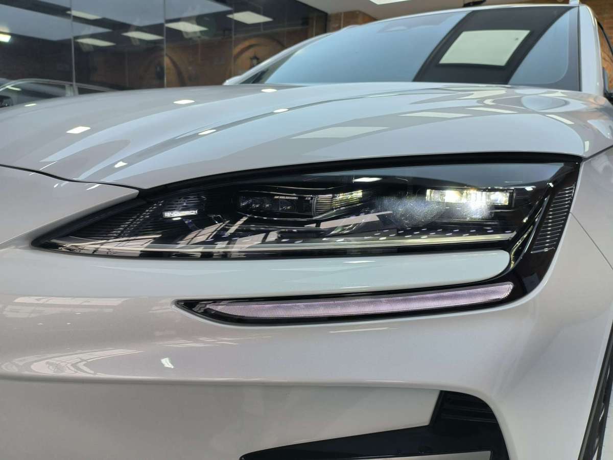 比亞迪 宋PLUS新能源  2025款 EV 605km 旗艦型圖片