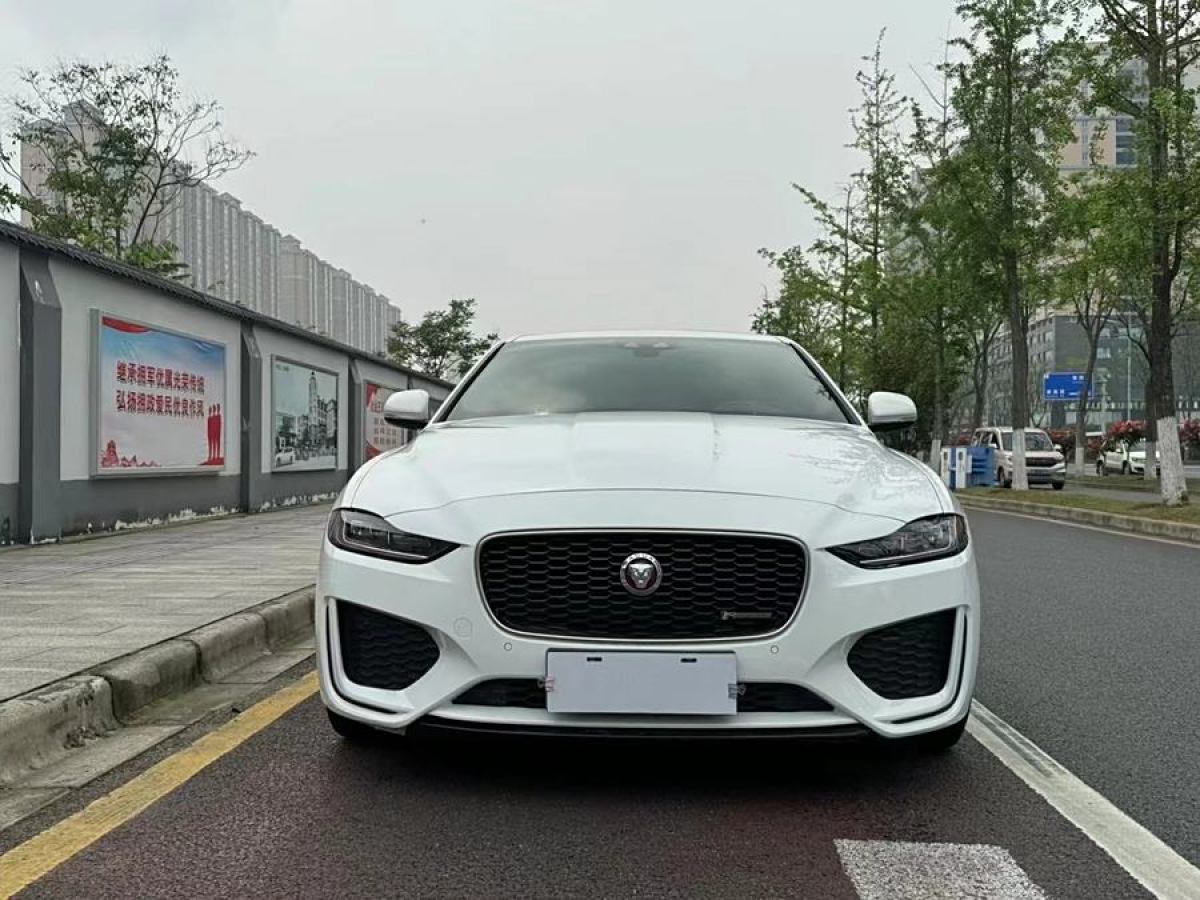 捷豹 XEL  2020款 2.0T 200PS R-DYNAMIC S進(jìn)取運(yùn)動(dòng)版圖片