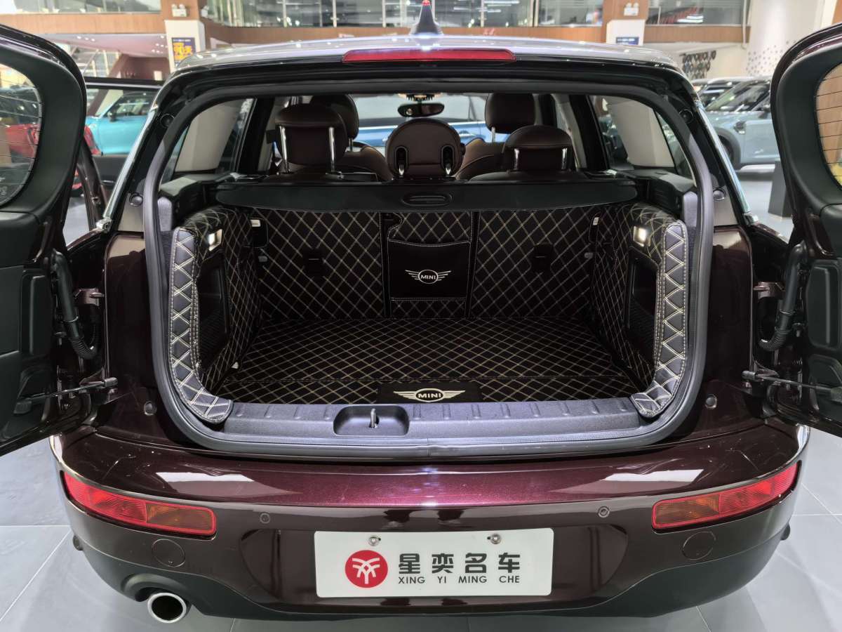 2018年8月MINI CLUBMAN  2018款 1.5T COOPER 藝術(shù)家