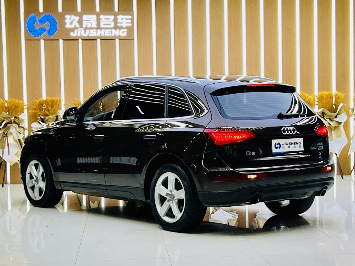 奧迪 奧迪Q5  2015款 40 TFSI 技術(shù)型圖片