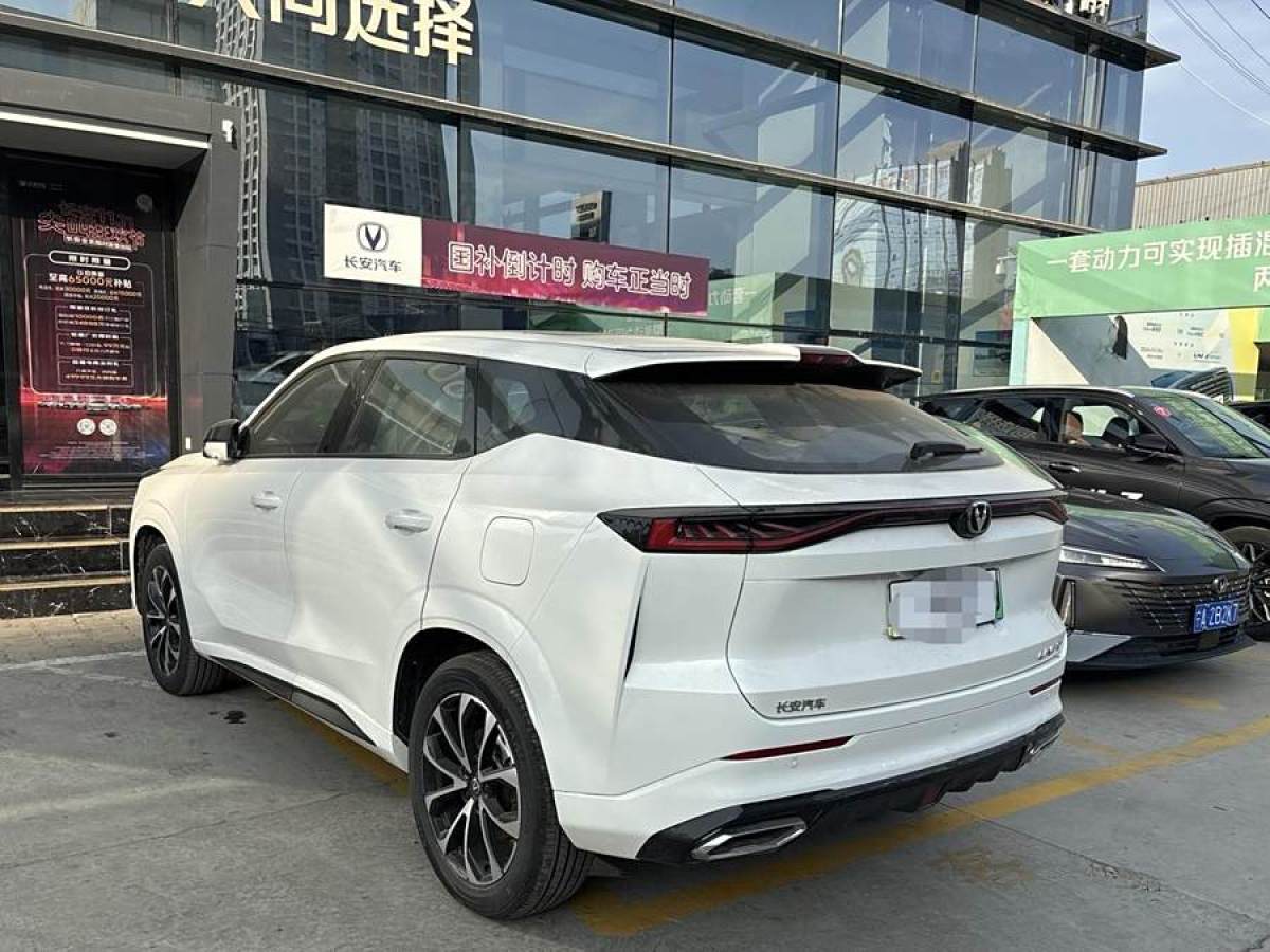 長(zhǎng)安 長(zhǎng)安UNI-K新能源  2024款 智電iDD 1.5T 135km智享型圖片