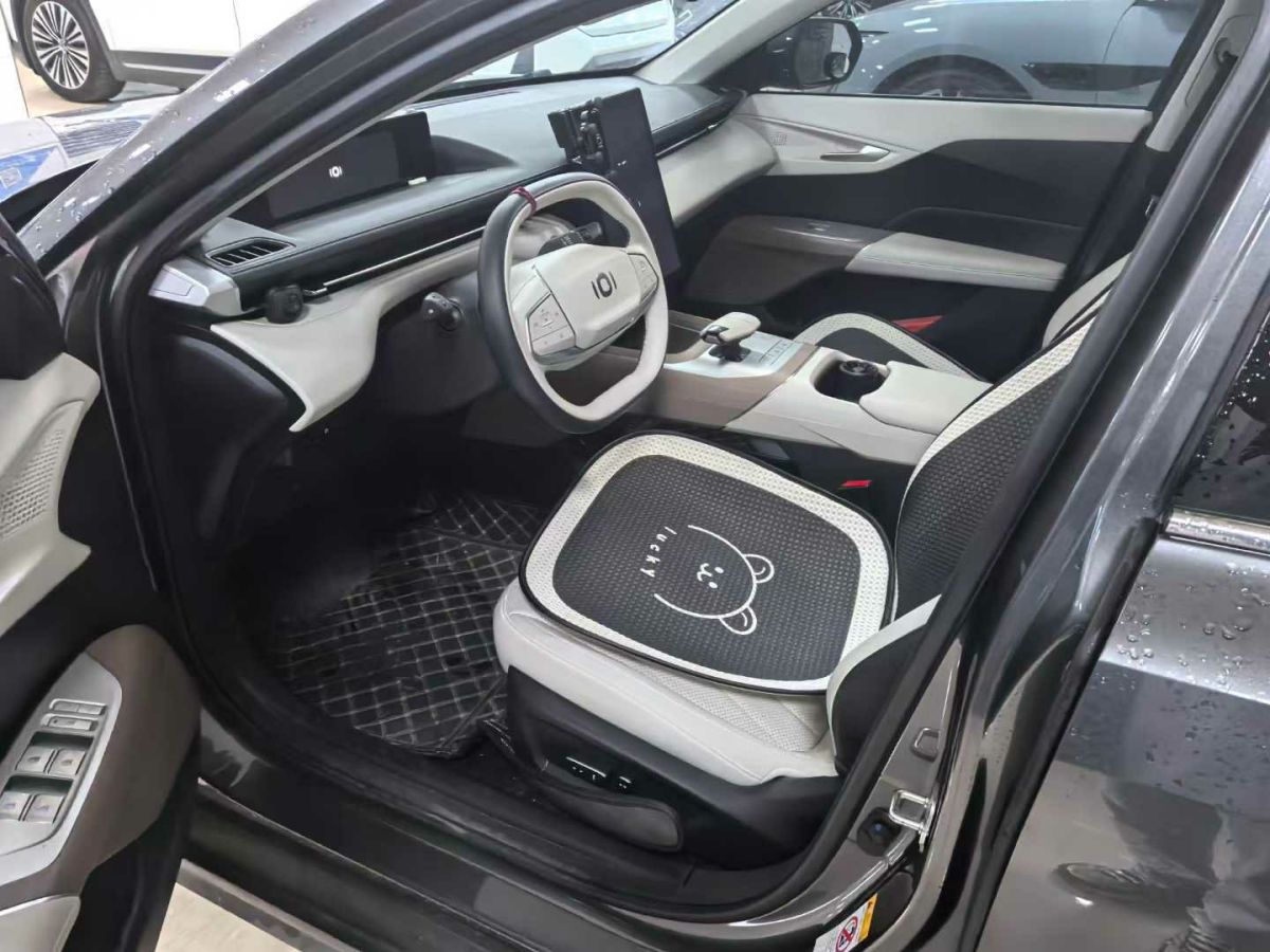 長(zhǎng)安 長(zhǎng)安UNI-V  2024款 1.5T 尊享型圖片