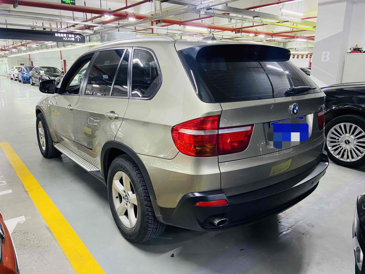 寶馬 寶馬X5  2009款 xDrive30i豪華型圖片