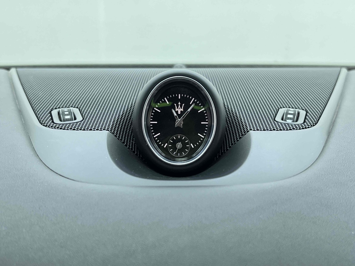 瑪莎拉蒂 Levante  2021款 3.0T 標(biāo)準(zhǔn)版圖片