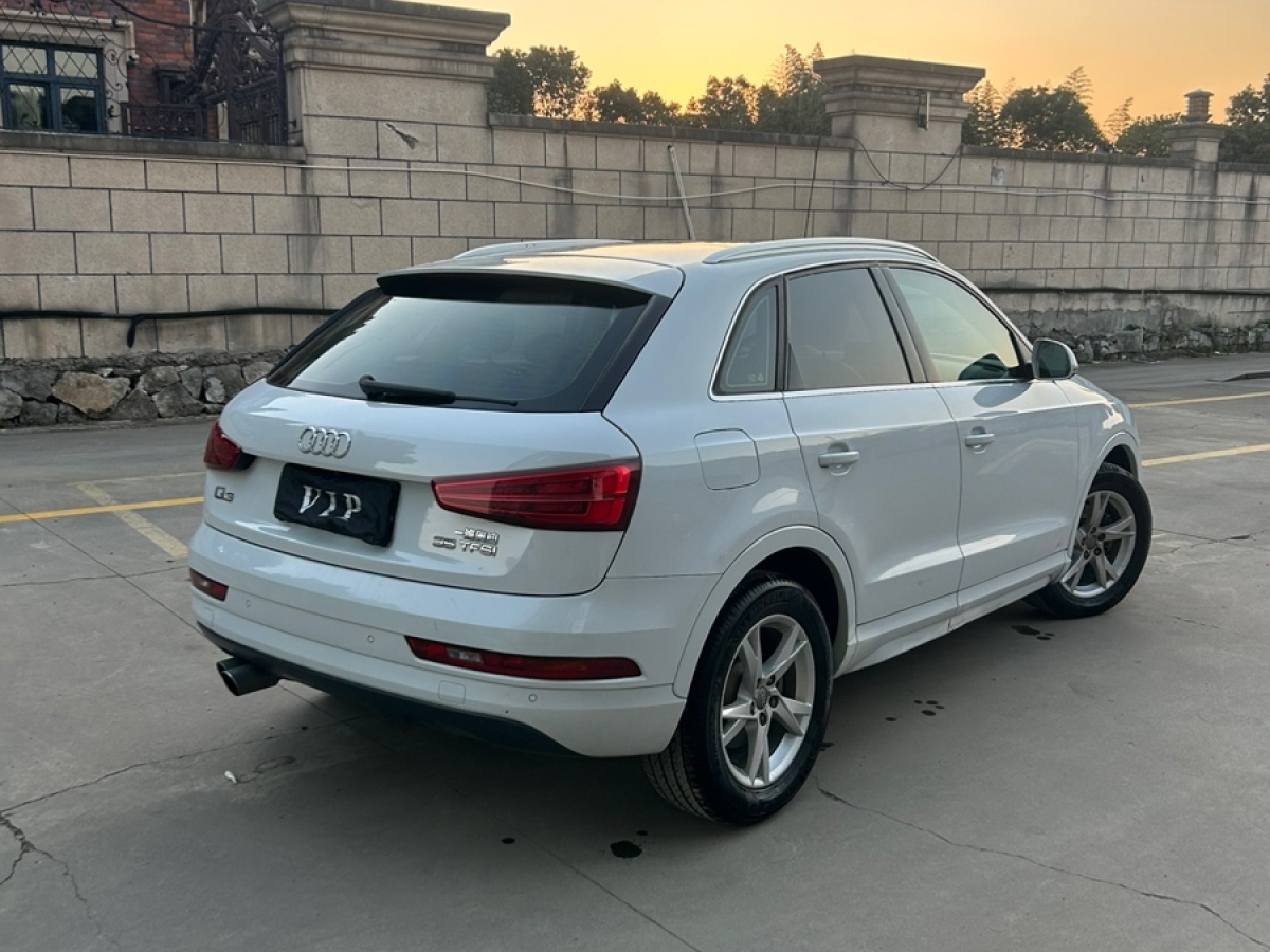 奧迪 奧迪Q3  2018款 35 TFSI 時尚型典藏版圖片