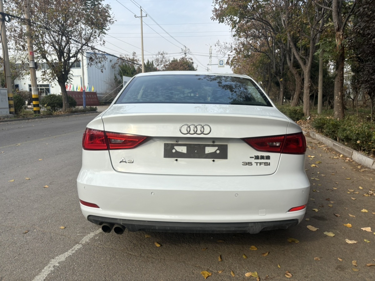 奧迪 奧迪A3  2016款 Limousine 35 TFSI 領(lǐng)英型圖片