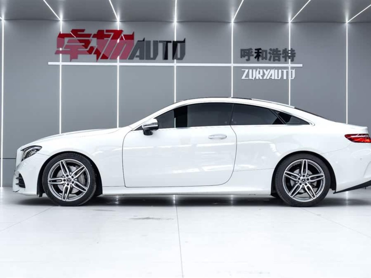 奔馳 奔馳E級(jí)  2020款 E 260 轎跑車圖片
