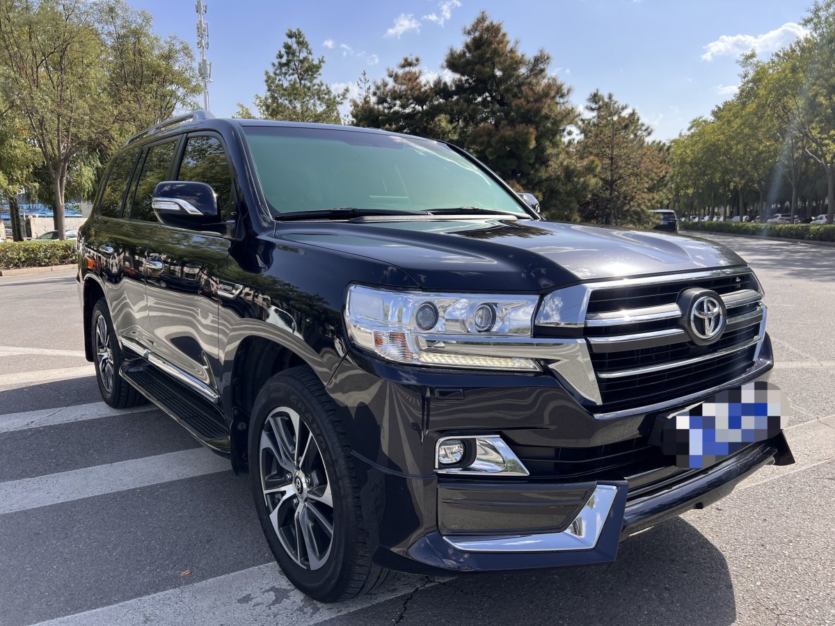 豐田 蘭德酷路澤  2018款 5.7L VX-R 12氣 底升(中東版)圖片