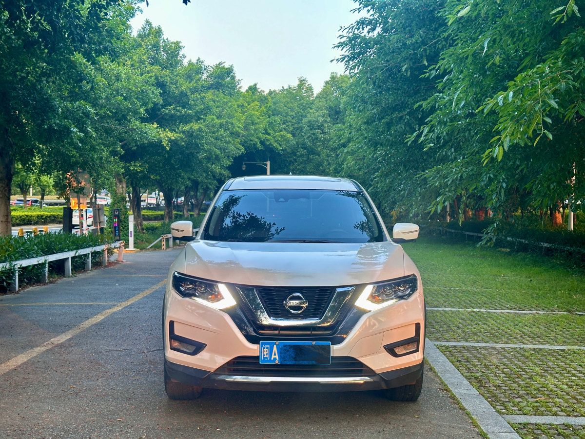 日產(chǎn) 奇駿  2021款 2.0L CVT 2WD XL Premium尊享紀(jì)念版圖片
