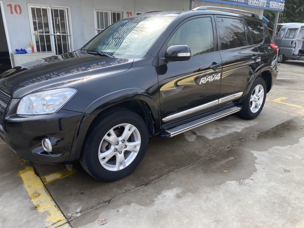 豐田 RAV4  2011款 2.0 四驅(qū)版圖片