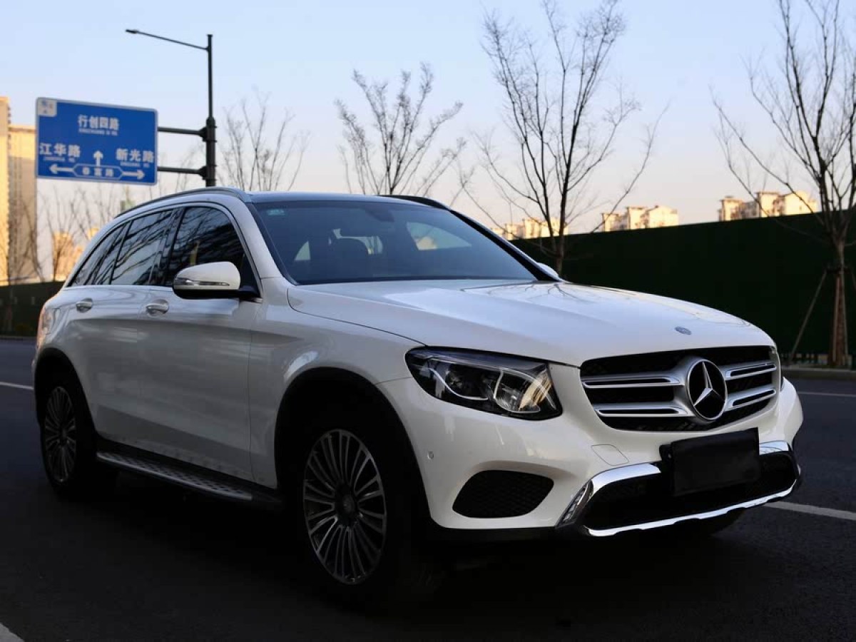 2017年3月奔馳 奔馳GLC  2017款 GLC 200 4MATIC