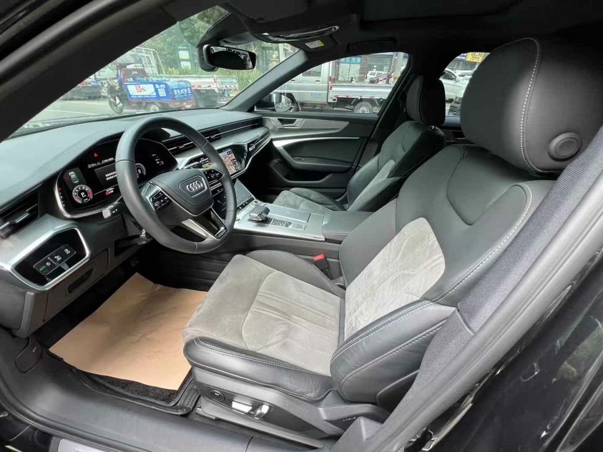 奧迪 奧迪A6L  2022款 40 TFSI 豪華動感型圖片