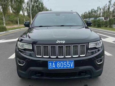 2013年9月 Jeep 大切諾基(進(jìn)口) 3.6L 舒適導(dǎo)航版圖片