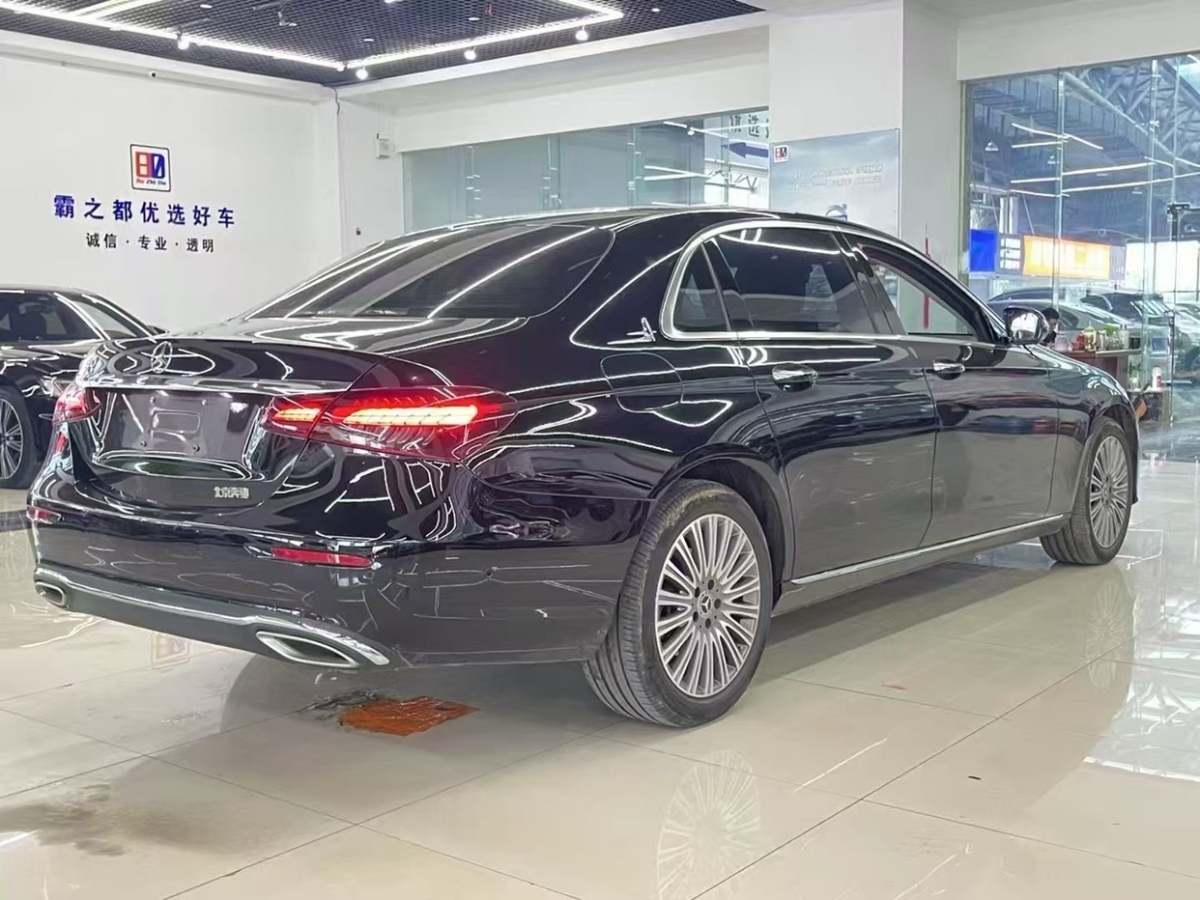 奔馳 奔馳E級  2023款 改款 E 300 L 時尚型圖片